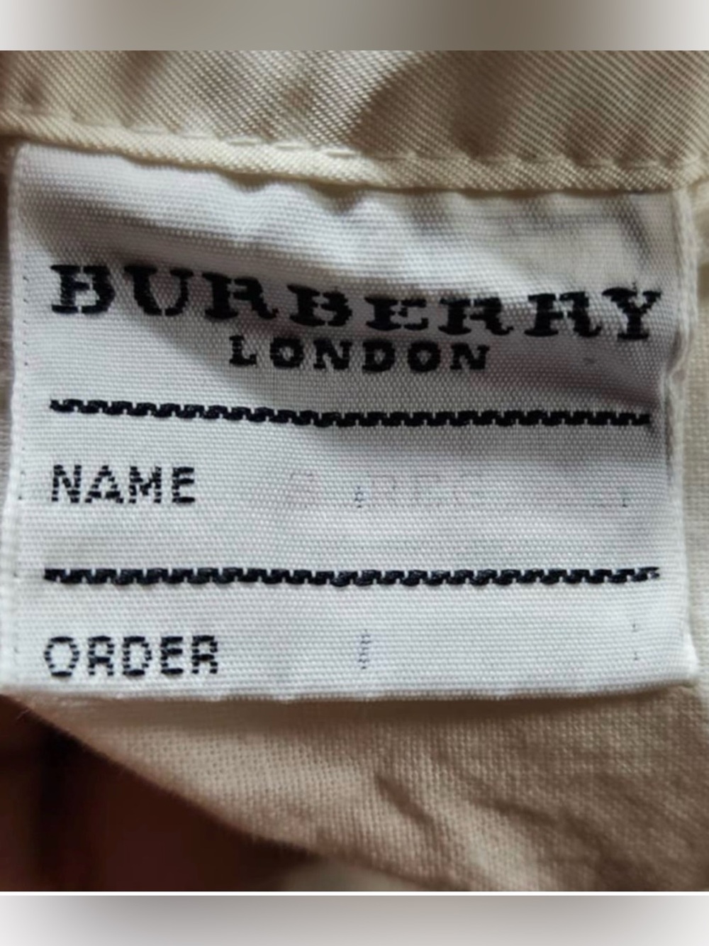 Burberry White Turtleneck Quilted Nova Check Plaid Puffer Vest Sz Small Pockets - Picture 4 of 4